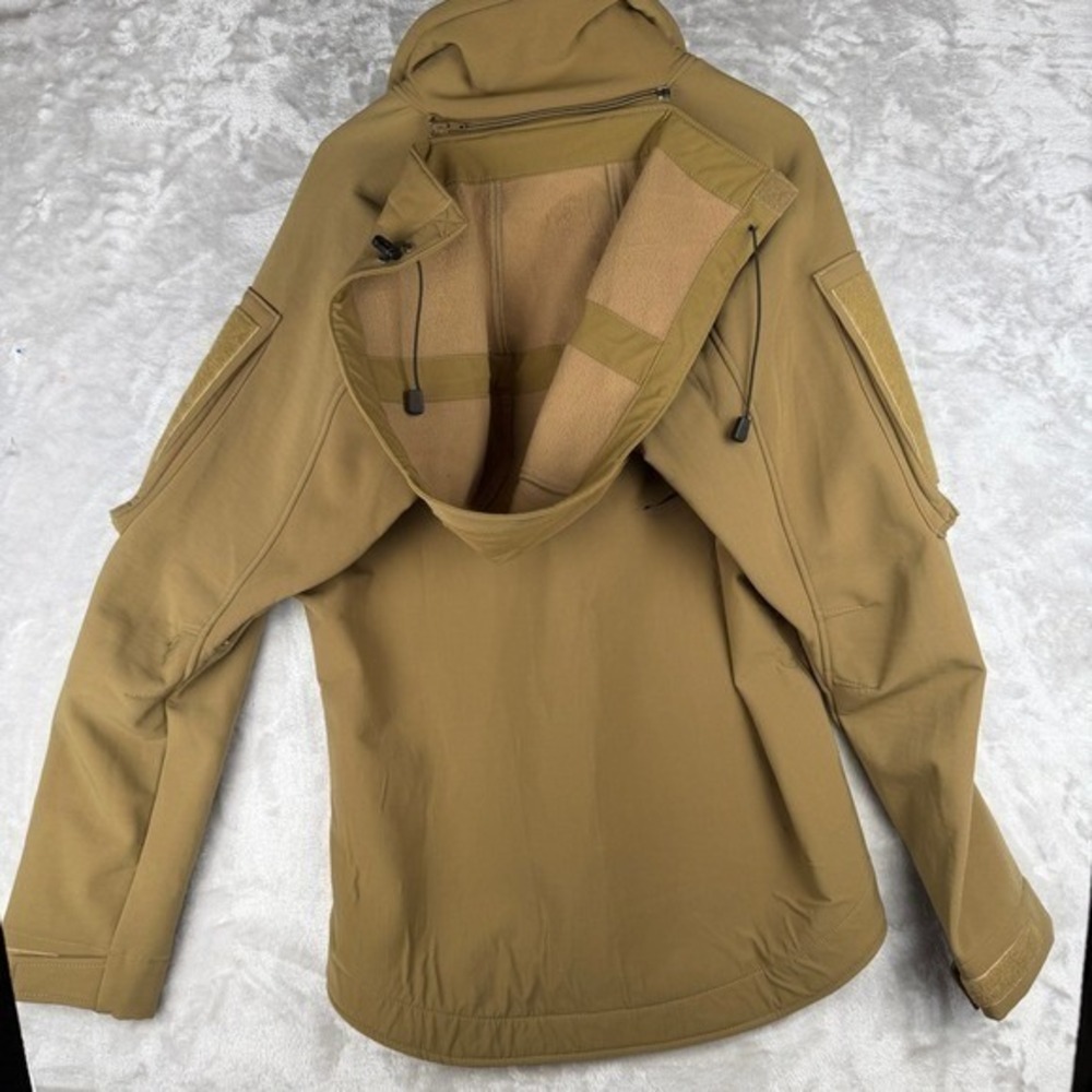 BEYOND – L5 PCU Cold Fusion Softshell Jacket Coyote Brown Tactical Hooded Mens L - Picture 12 of 13